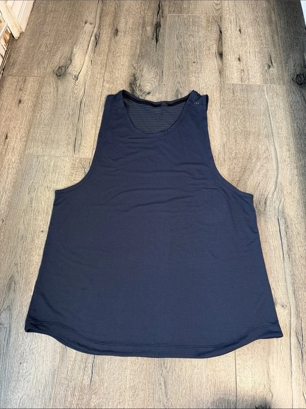lululemon athletica sleek sleeveless